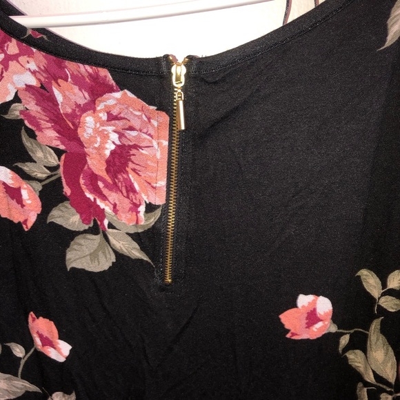 George Black and Pink Asymmetrical 3/4 Sleeve Blouse - Picture 3 of 7